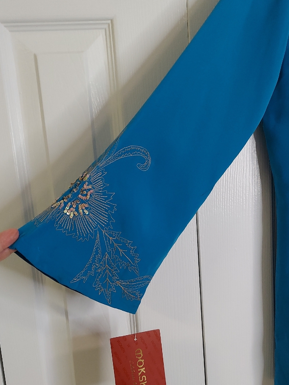 Anthropologie Moksha Top, Size L, Silk, Blue, Embroidered Sequins - Picture 6 of 11